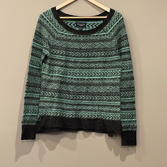 American Eagle Sweater Bundle - Picture 2 of 10